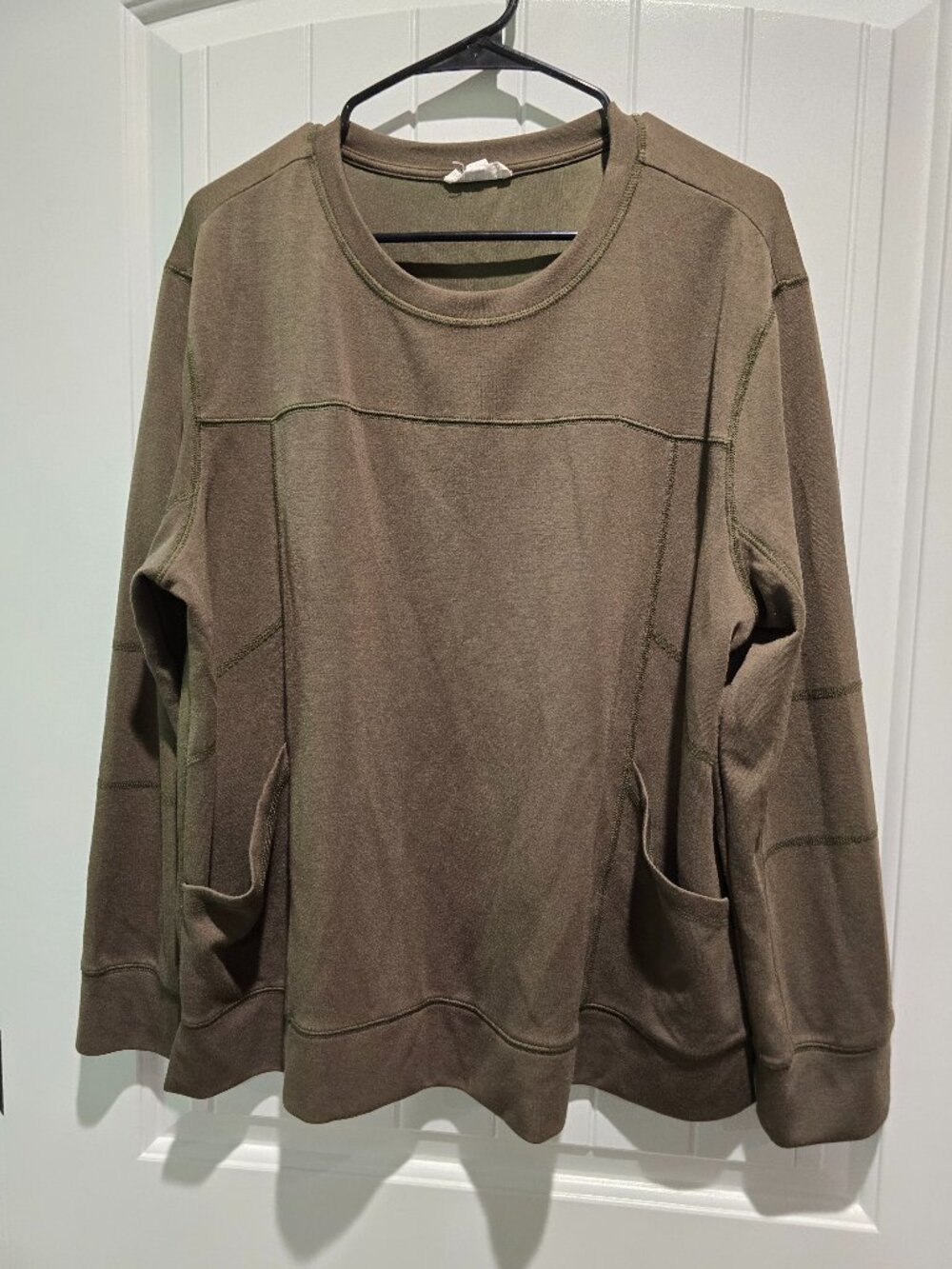 Westbound Army Green Color XL Long Sleeve Top